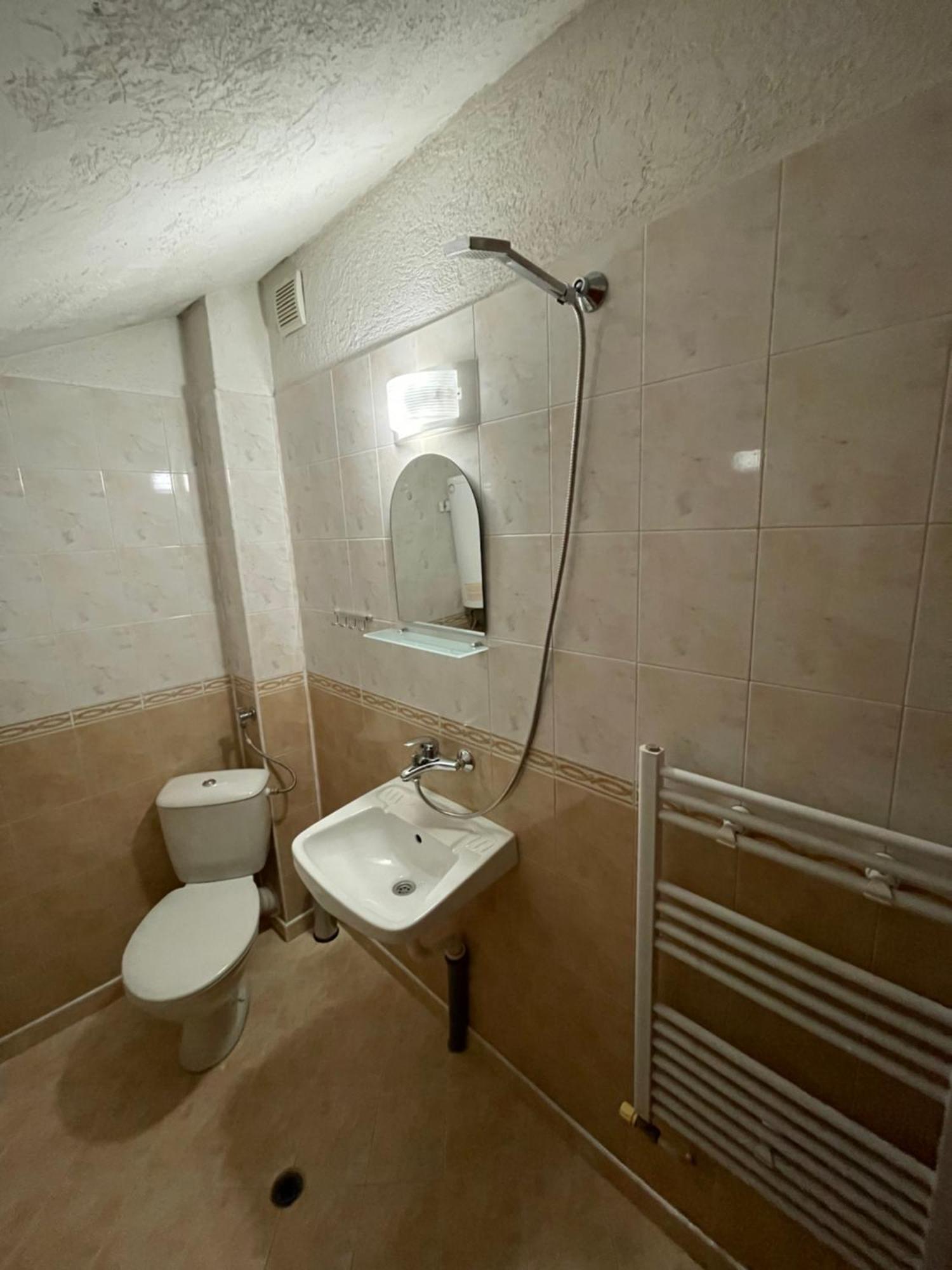 Sun House Hotel Tryavna Exterior photo